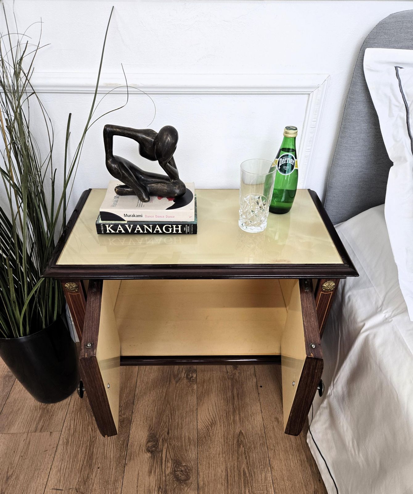 Pair Of Mid Century Italian Art Deco Nightstands Bedside Tables Walnut Glass Top photo Furniture