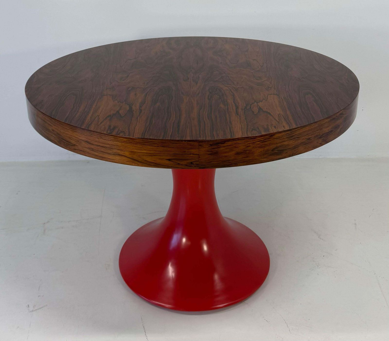 Italian Art Deco Round Table In Ziricote Wood With Red Lacquered Base, 1950s photo for sale