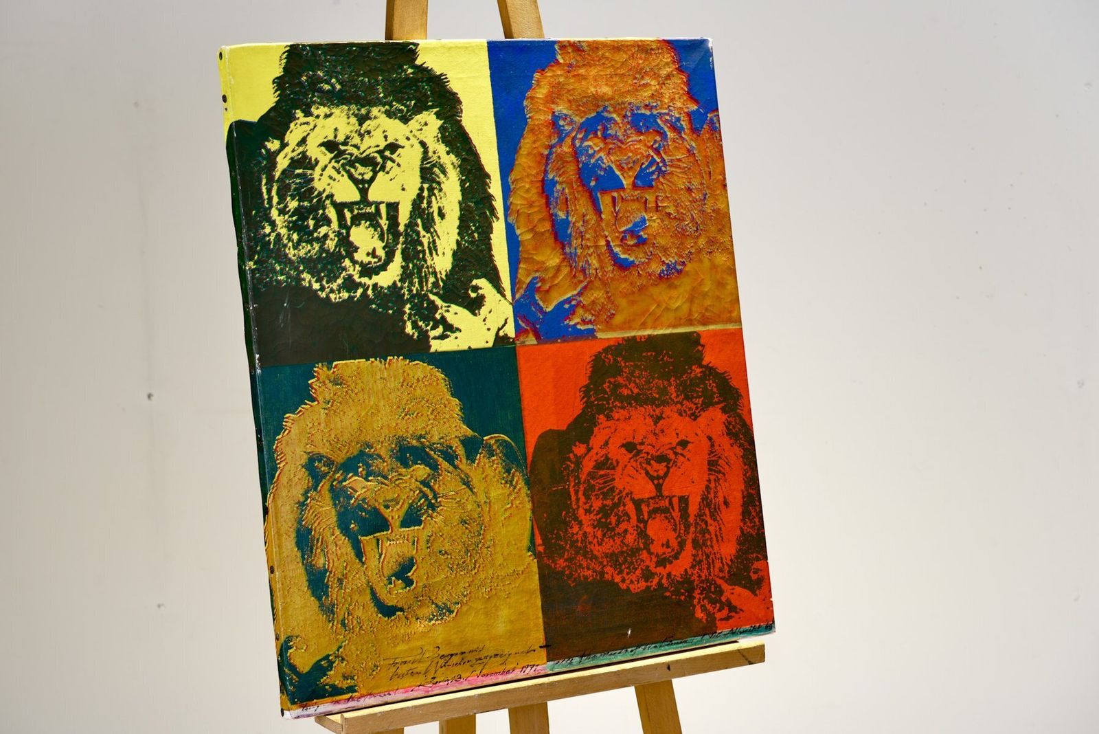 Silkscreen, Nic Albrecht, Berlin, 1969, Long Live The Lion photo furniture