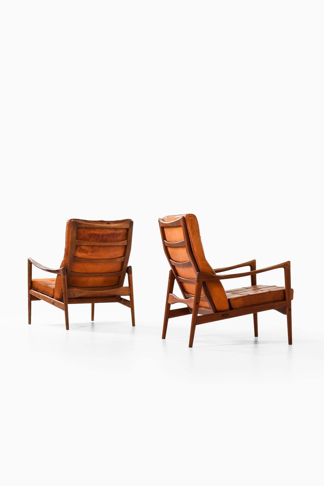 Set Of 2 Easy Chairs In Leather And Teak By Ib Kofod Larsen, 1950s photo buy