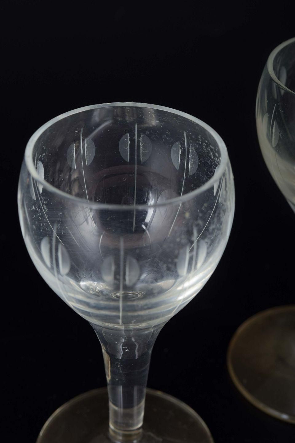 Per Lütken For Holmegaard. Kirsten Piil. 12 Schnapps Glasses. photo Home Decor