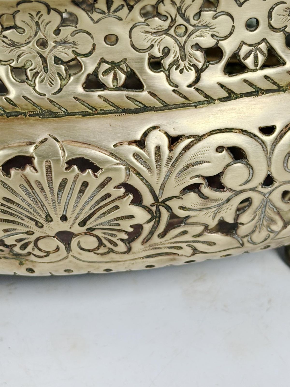 Brass Planter Decorated With A Lion's Head And Paws, France, 1960 photo 470.0
