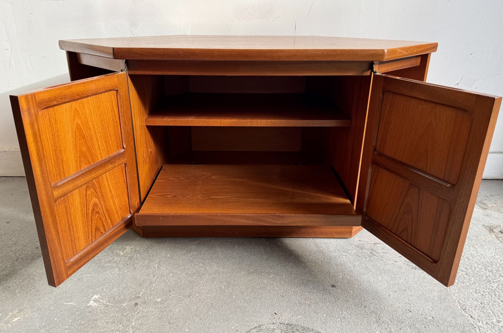 Vintage Corner Tv Stand Video Cabinet By Nathan photo for sale