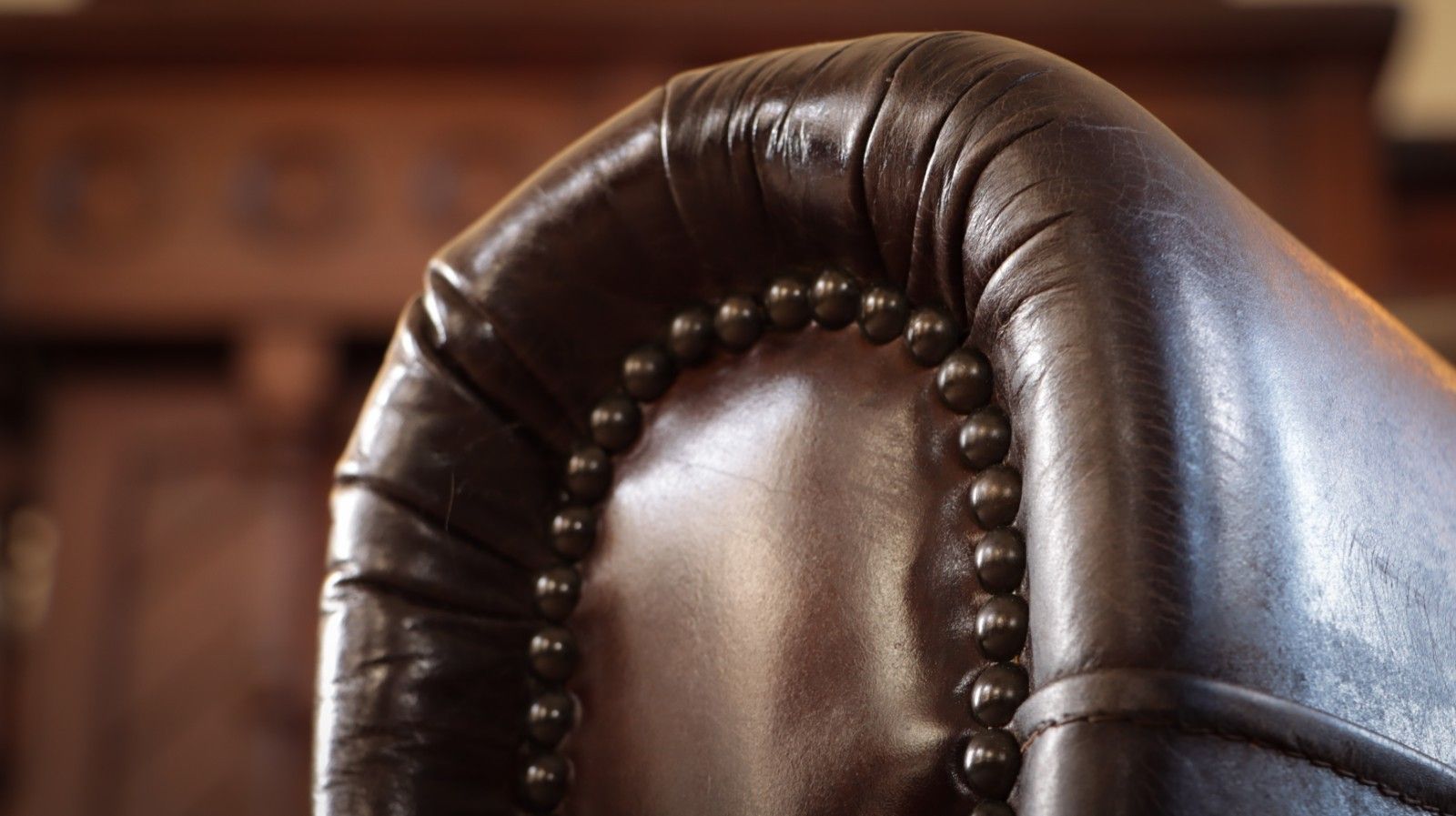 photo vintage Superb Timothy Oulton Flea Market Club Library Leather Armchair Vintage Cigar 🚚