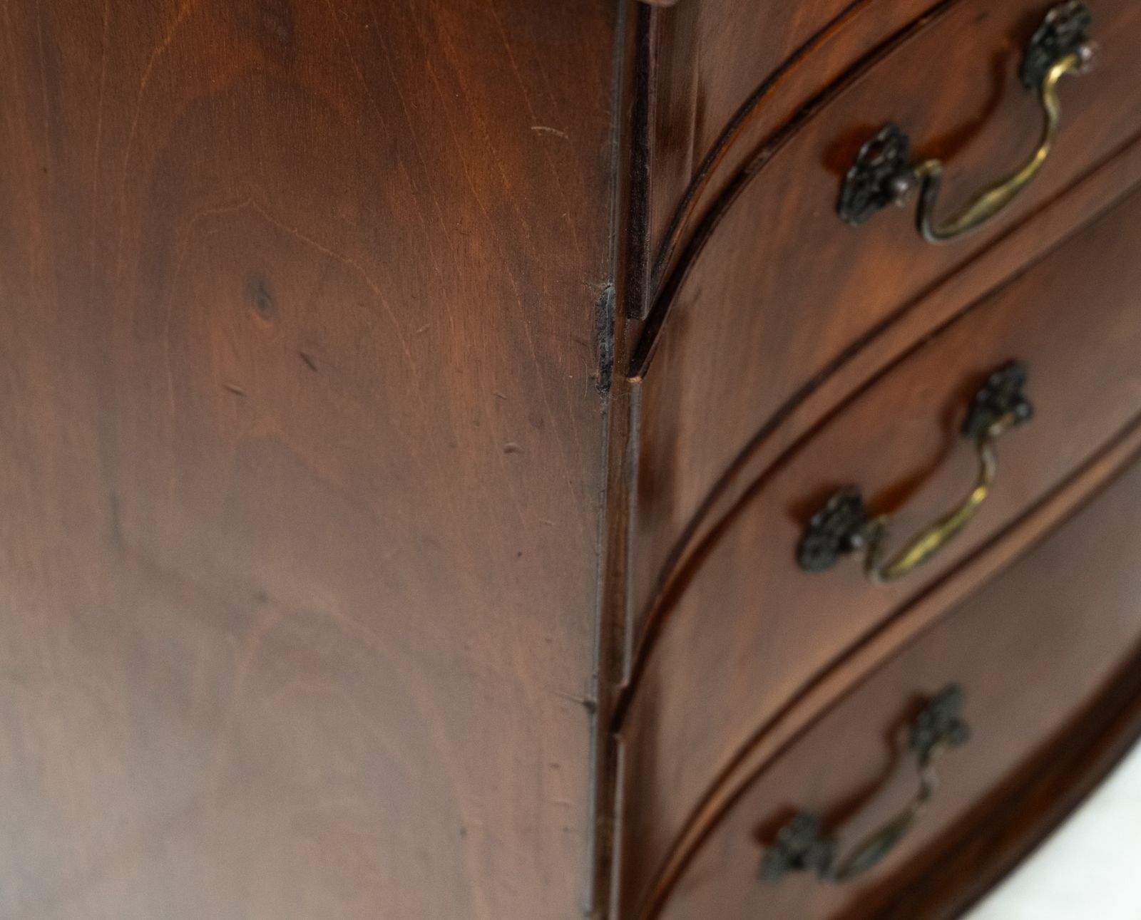 photo buy George III Mahogany Serpentine Chest Of Drawers