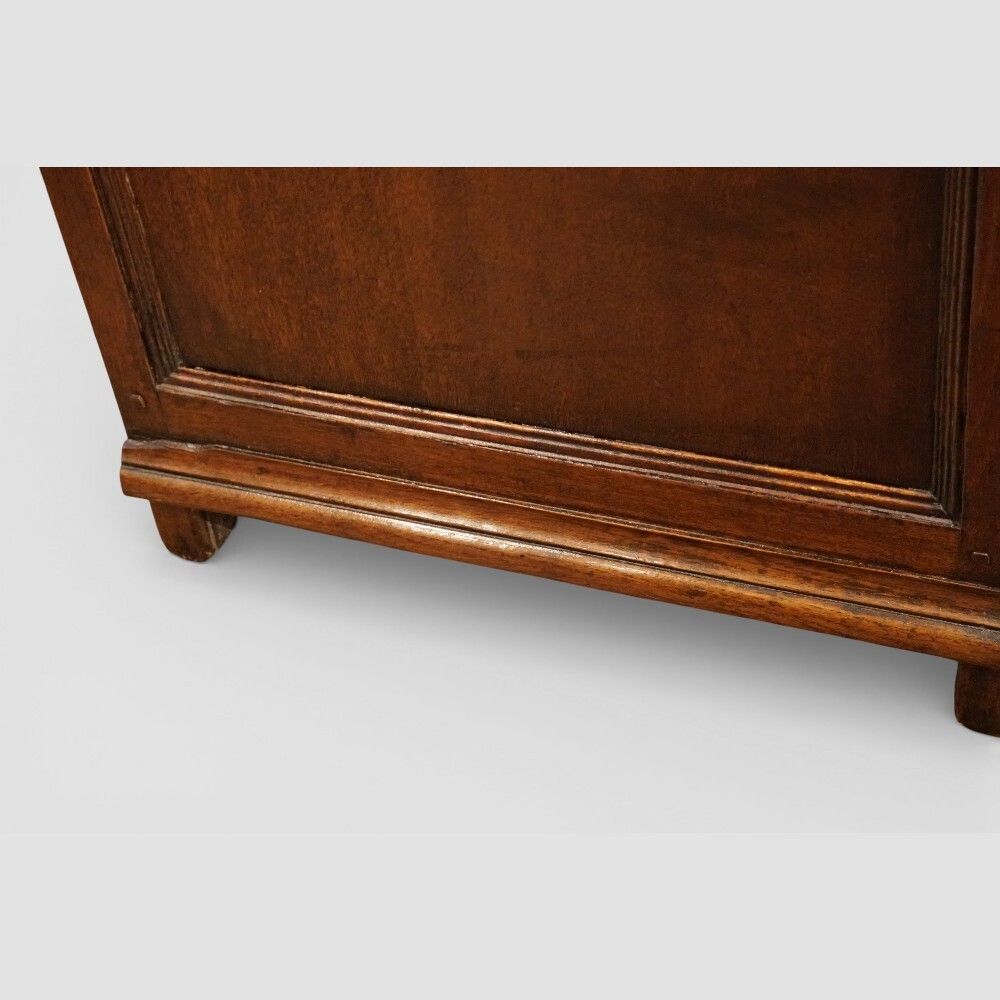 Jacobean Oak Chest Of Drawers With Original Brasses, C.1680 photo Furniture