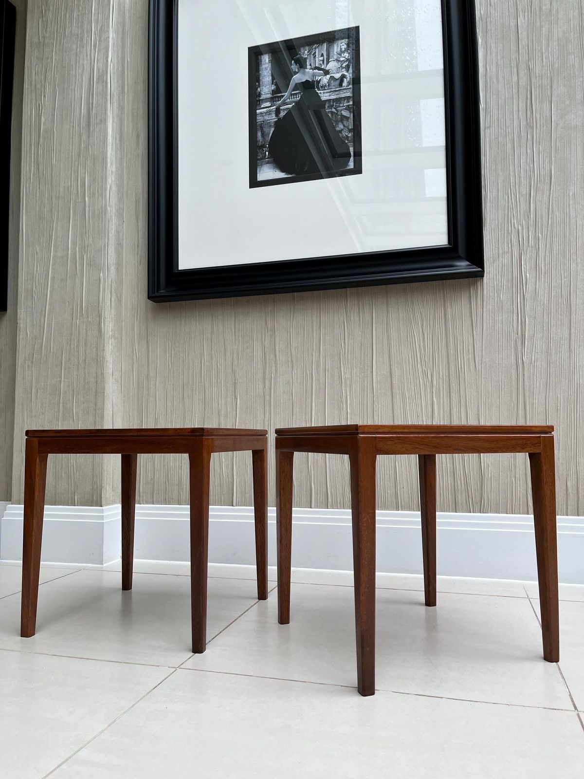 photo furniture Mid Century British Teak Nesting Side Tables – Pair (C.1960s–70s)