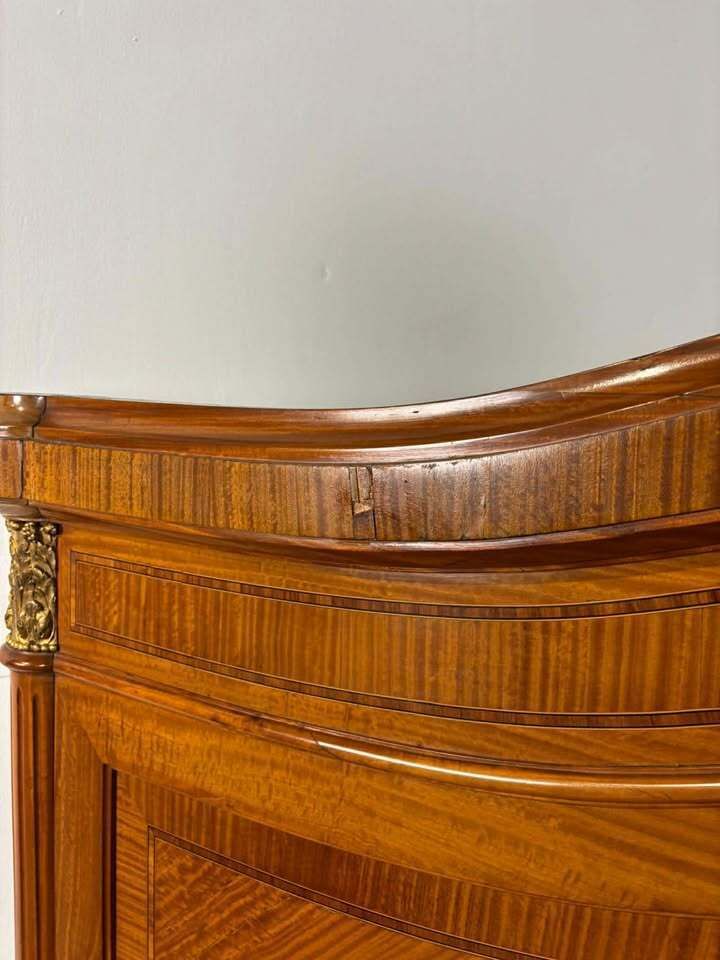 Early 20th French Style Walnut Veneered Bed photo for sale