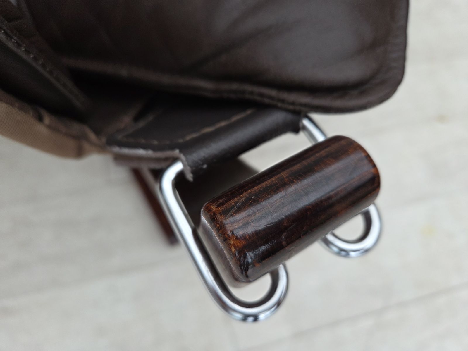 photo furniture Ca. Jaren 1970, Noors Design Door Sigurd Ressel, Lounge Chair Model "Falcon".