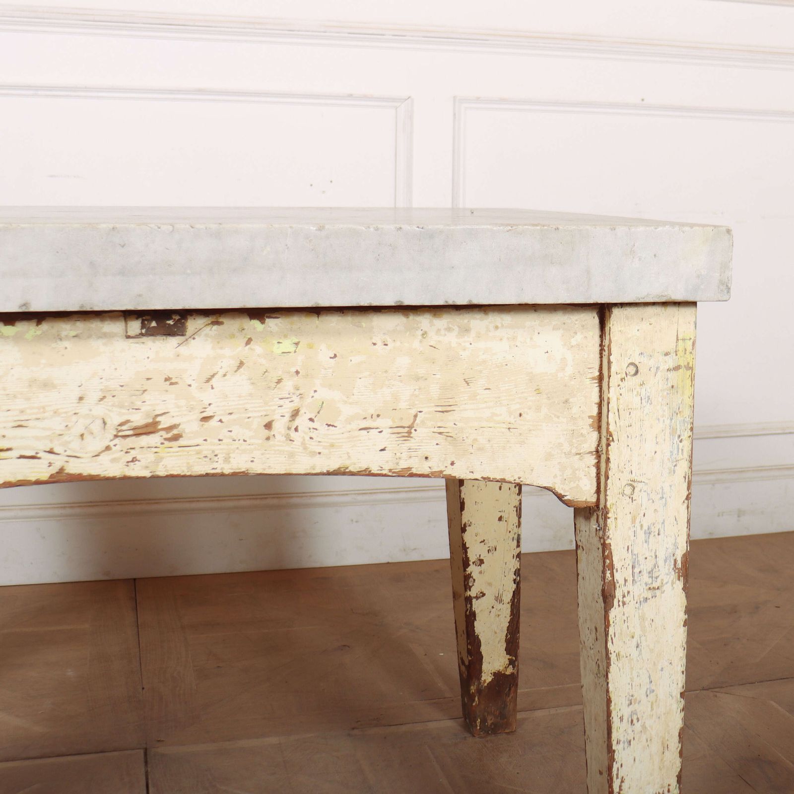 photo vinterior Wonderful Country House Pastry Table