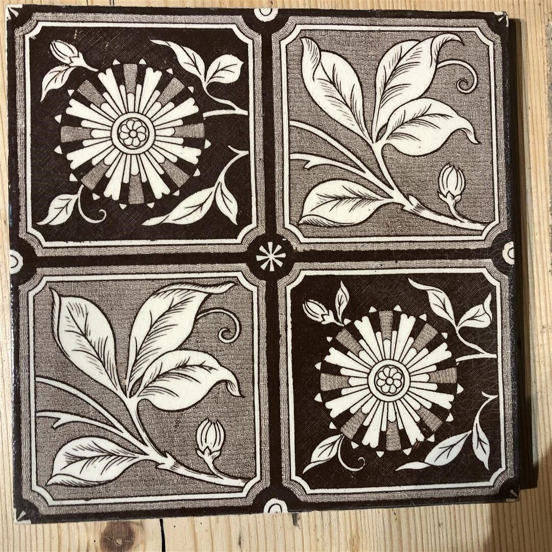 Set Of 5 Antique Fireplace Tiles Brown And White Leaf Chequer Design (101) photo furniture