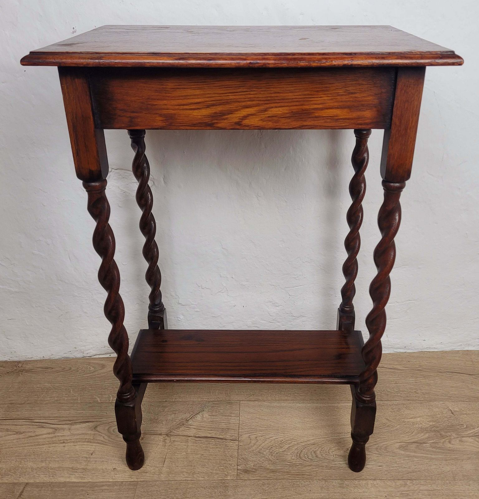 255.0 Victorian Occasional Table Barley Twist Country English 19thc photo