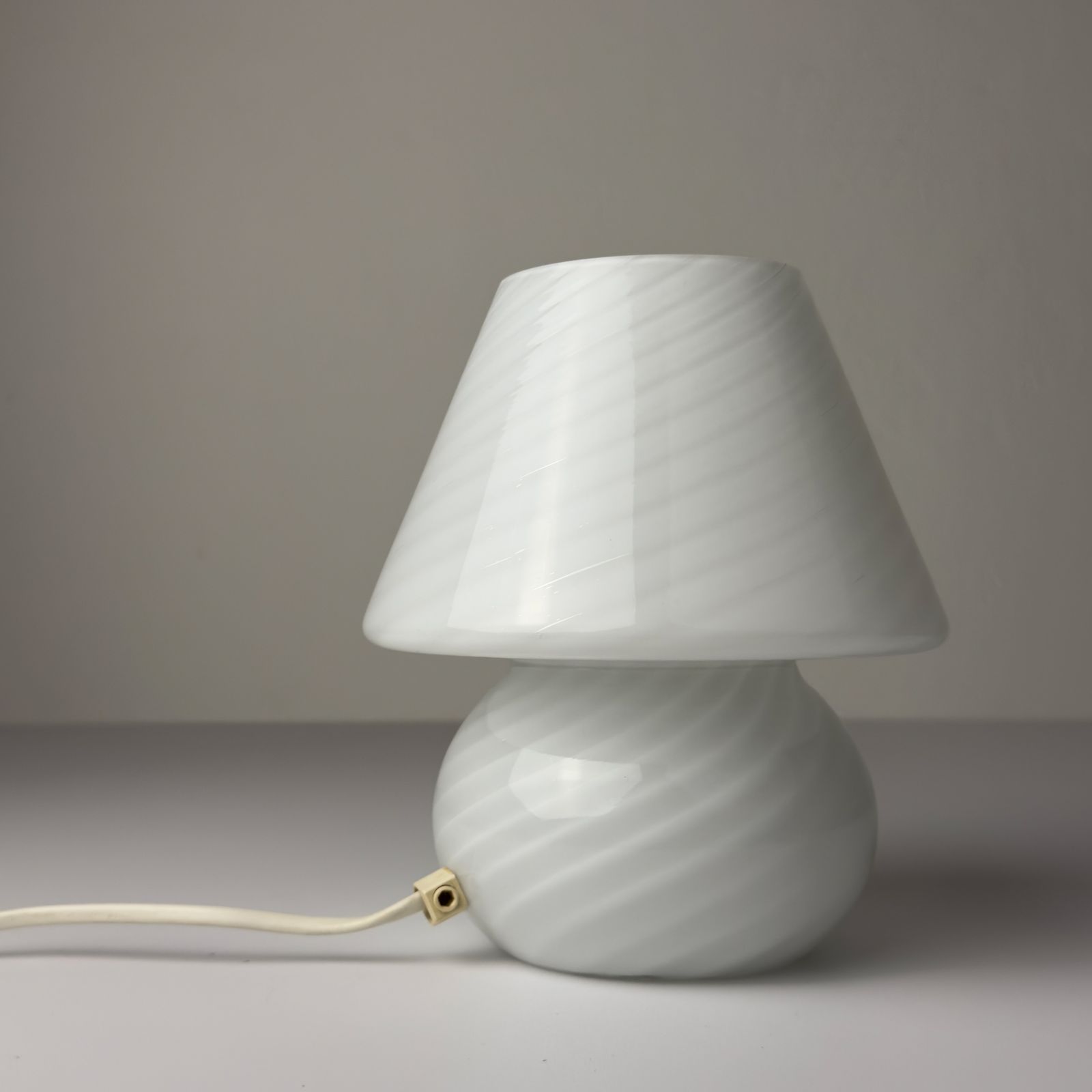 Original Vintage Swirl Murano Glass Table Lamp Mushroom, Italy 1970s photo buy
