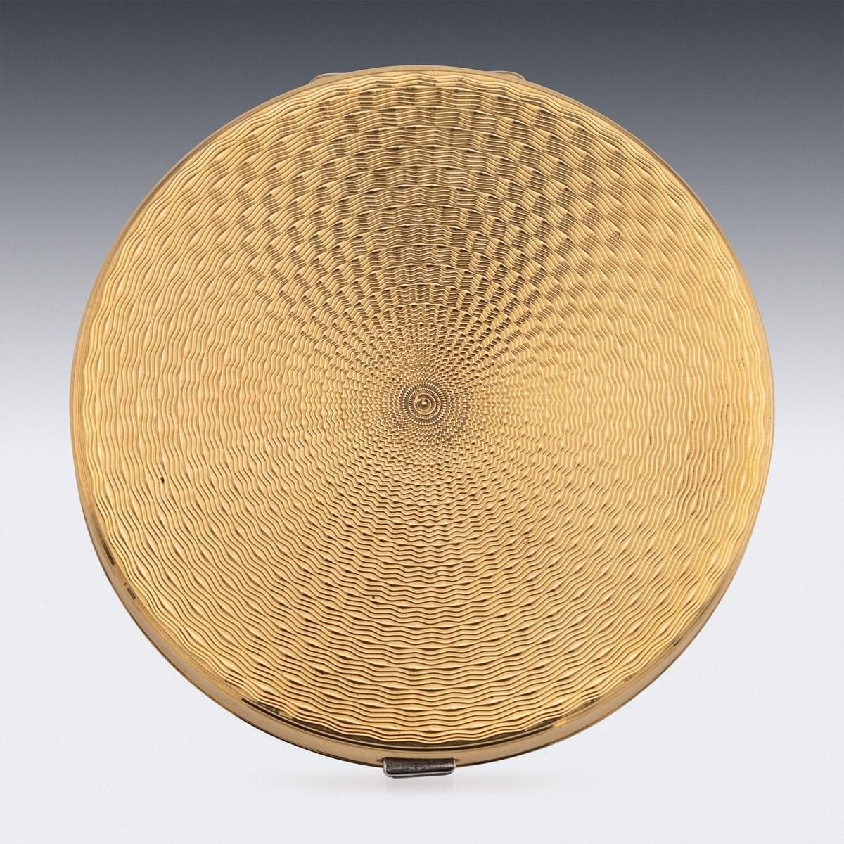 Art Deco Compact By Jacques Cartier, 18k Gold & Diamond, France, 1929 photo Home Decor