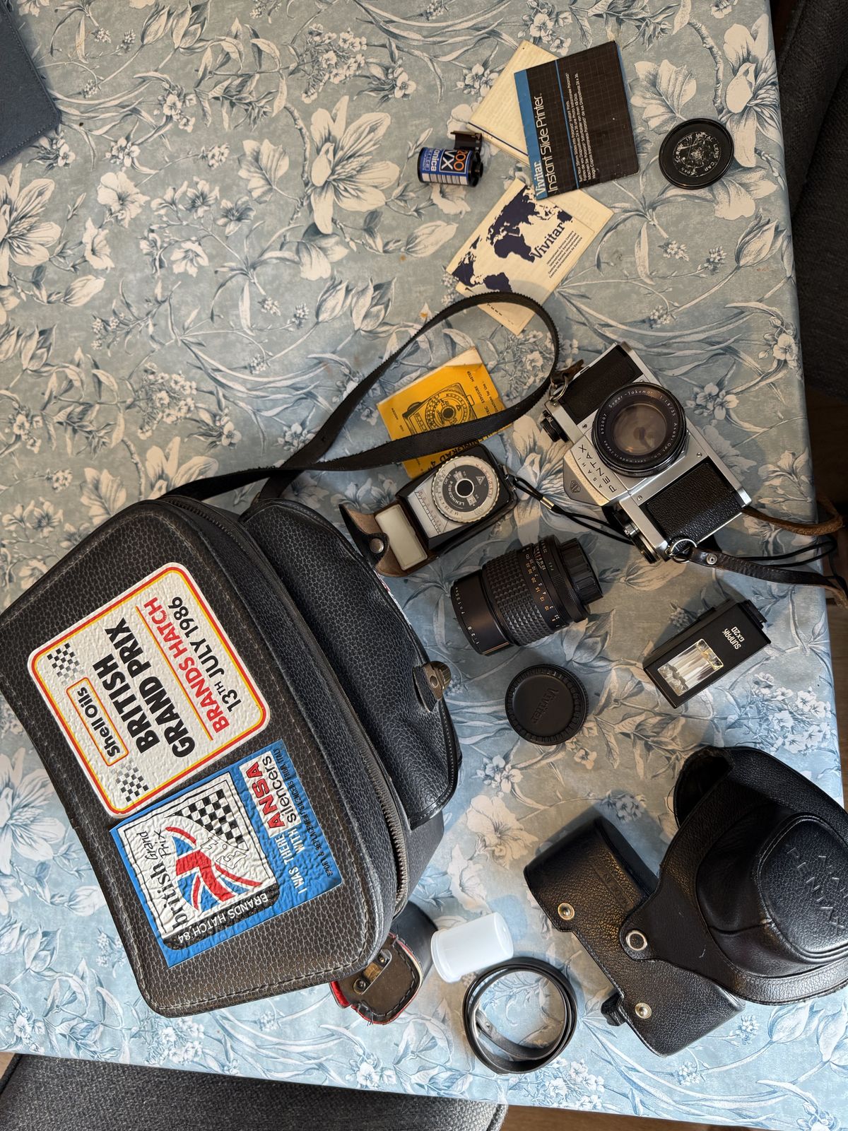 Vintage Asgahi Pentax Sv 35mm Slr Camera Complete With Period ( British Grand Prix Stickers)  Case, Exposure Meter And Lenses