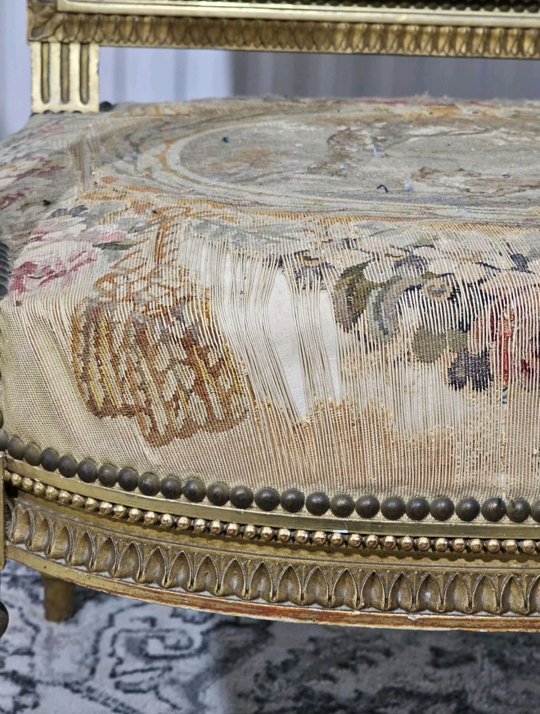 photo vintage A Pair Of 19thc Louis XVI Style French Fauteuils Tapestry Upholstery Chairs