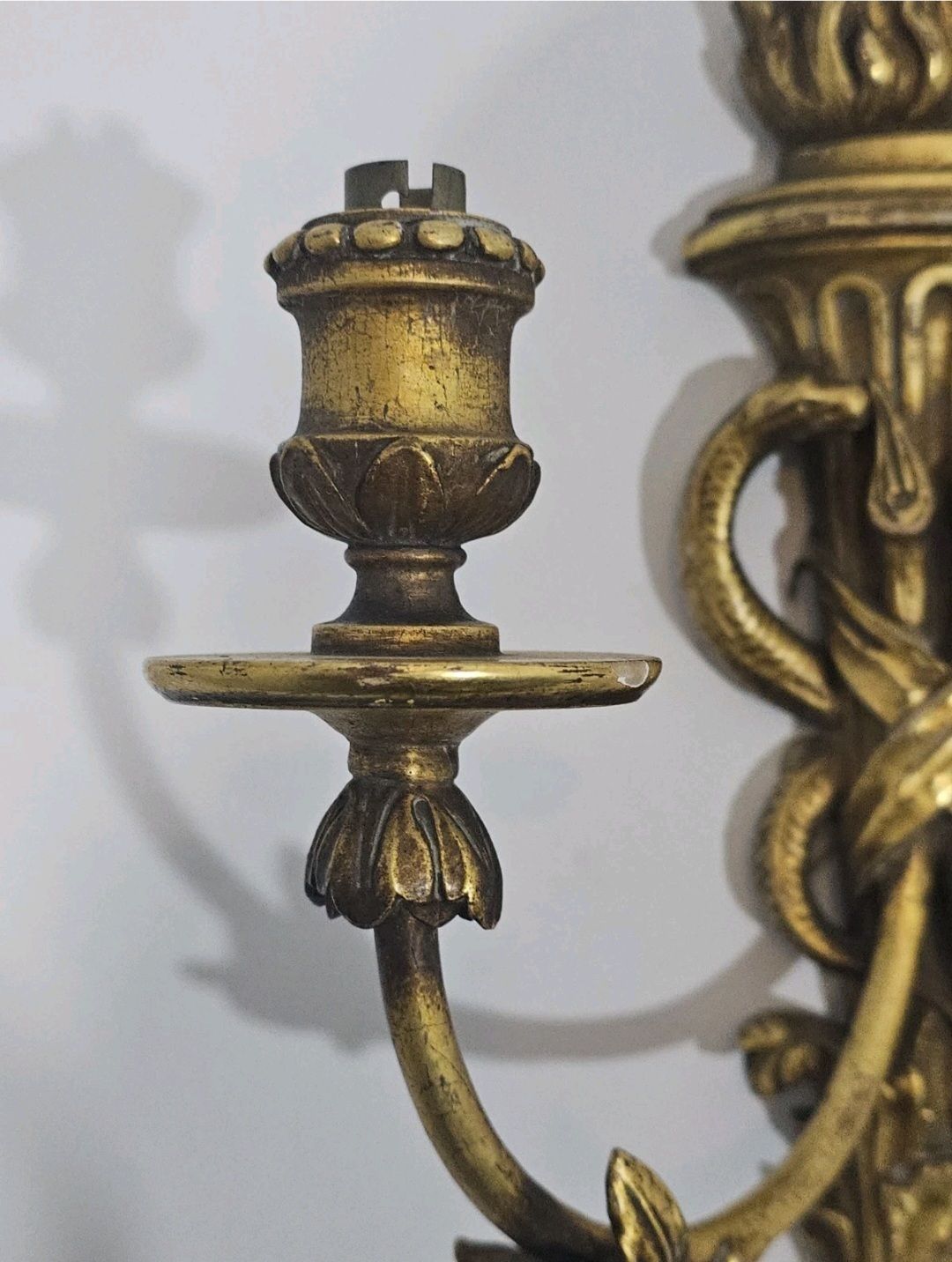 An Antique Pair Of Italian Carved Gilt Wood Wall Sconce, Entwined Snakes photo 540.0