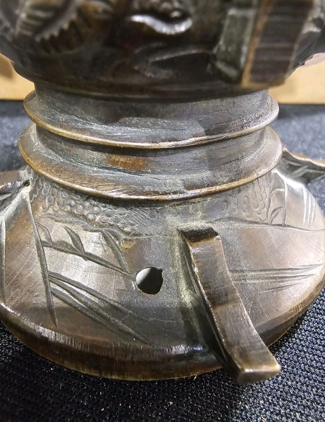A Pair Of Japanese Bronze Vases, 19thc, Engraved With Deer And Birds photo 225.0