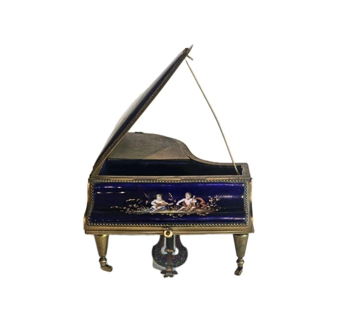 A 19thc French Musical Ormolu & Enamel Jewellery Box Modelled As A Grand Piano photo furniture
