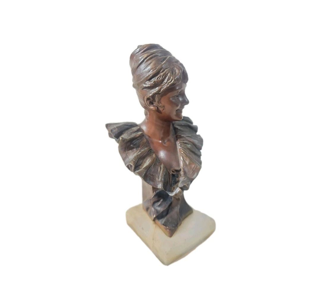 A Georges Van Der Straeten Art Nouveau Bronze Bust Of A Woman, Signed photo vintage