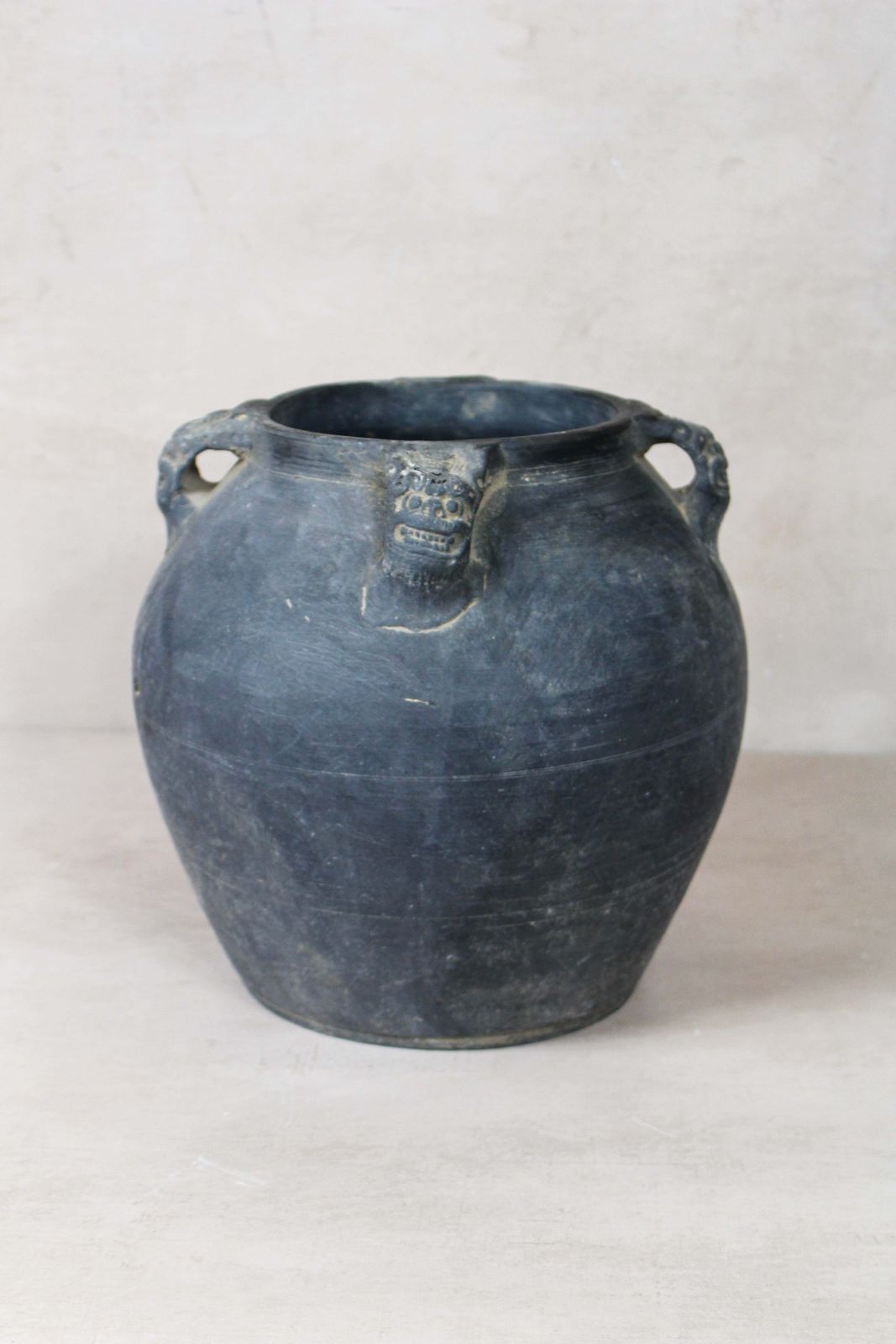 Vintage Lion Ears Dark Pot   De.15 photo for sale
