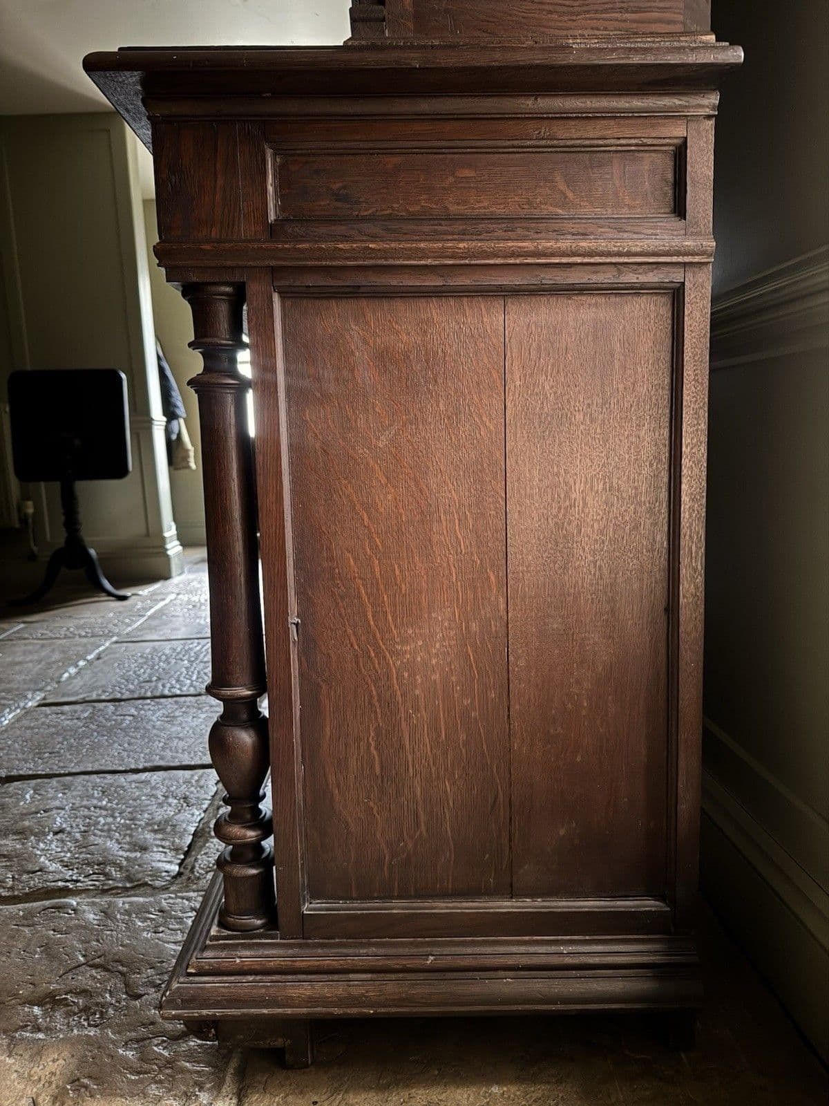 Antique French Carved Glazed Buffet De Corps Dresser Cupboard Server Cabinet. photo vinterior