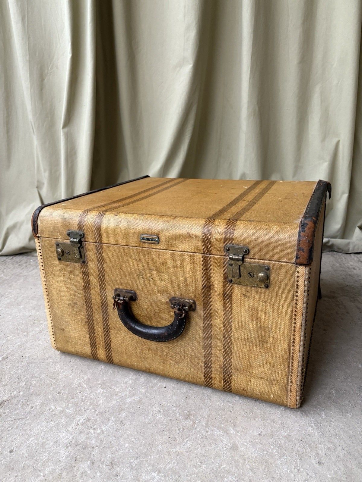 Veg Antique Osh Kosh Rustic Steamer Storage Chest Trunk Storage Box R1051 photo furniture