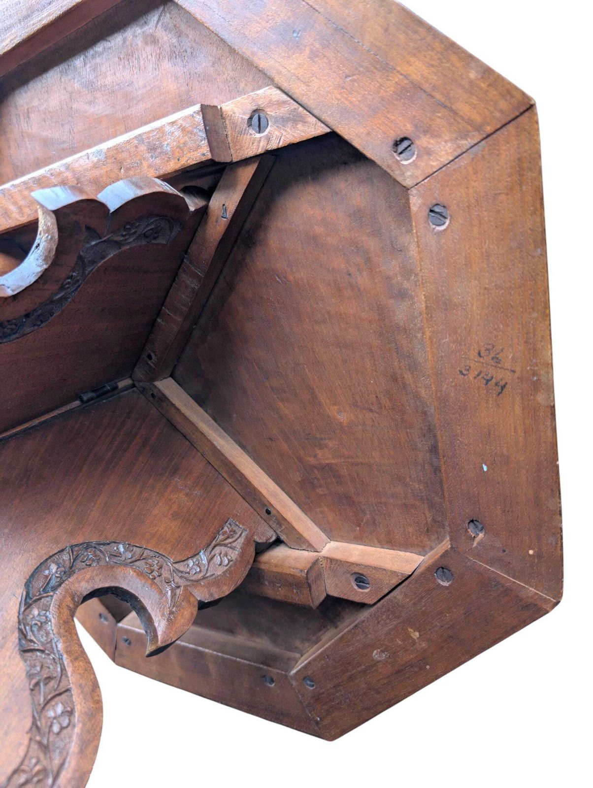 Furniture Anglo Indian Carved Side Table In Sheesham Wood With Octagonal Top photo