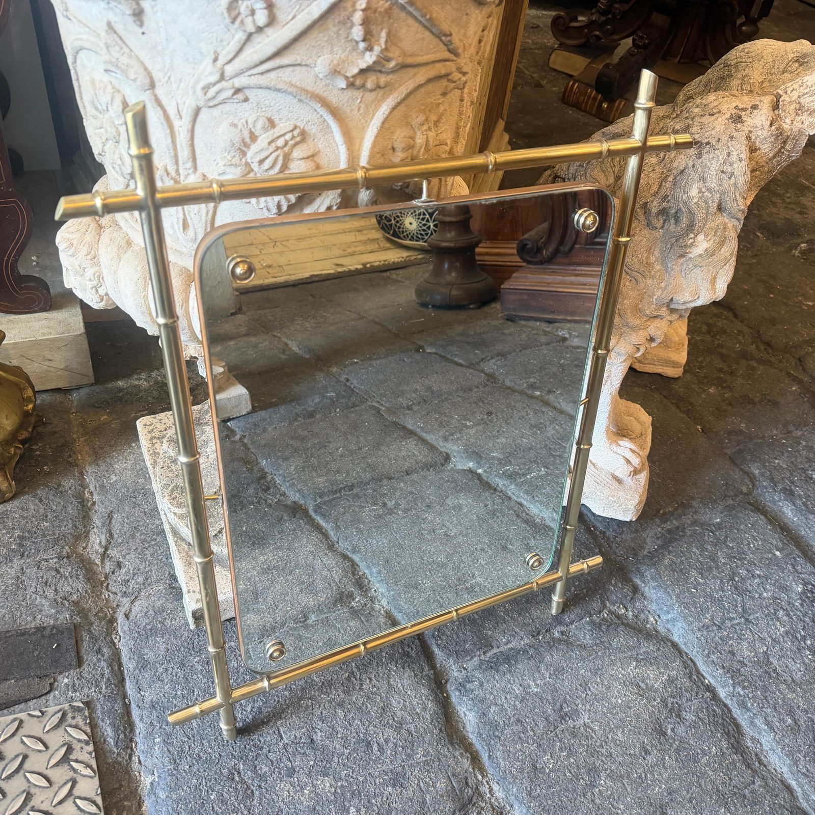 photo vinterior 1960s Mid Century Modern Bamboo Shaped Brass Italian Wall Mirror