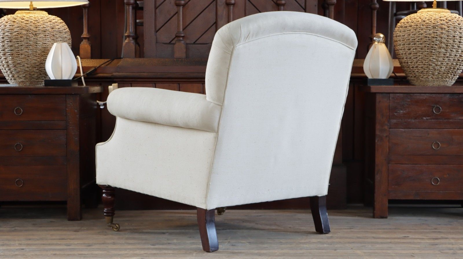 photo furniture Stunning George Smith Dahl Chair Armchair With Seat Cushion Sand Linen Del 🚚