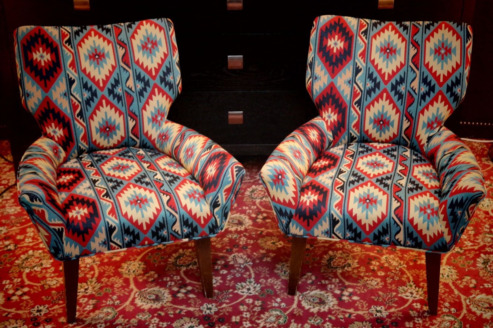 photo furniture Pair George Smith Bedroom Nursing Kilim Under Wndow Armchairs Blue Red Rrp£11600