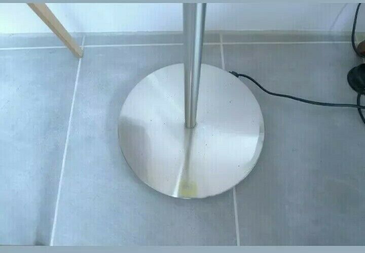 Vintage Retro Pop Art Floor Standing Lamp Giant Oversized Light Bulb Shaped Lamp photo vinterior