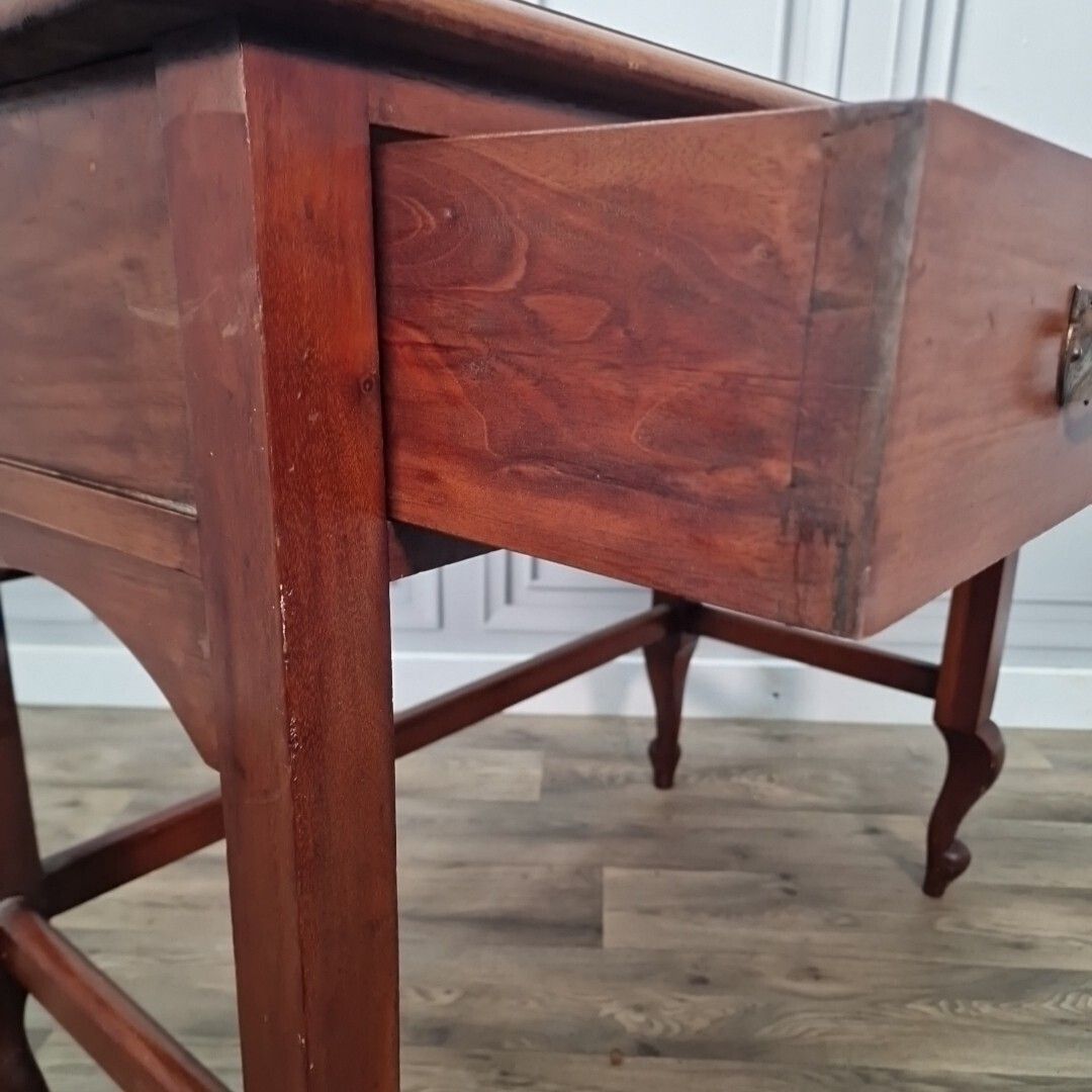 photo vinterior Antique Style Console Table Mahogany Desk Lamp Drawer Georgian Revival Wood