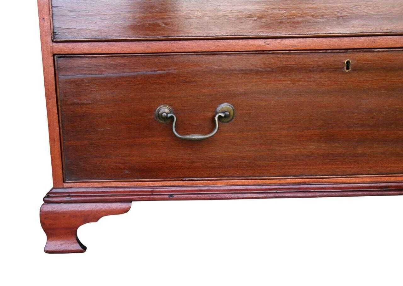 C1750 Chest Of Drawers, Georgian Mahogany 2/3 Dresser Chest, Antique Bedroom Furniture photo vinterior