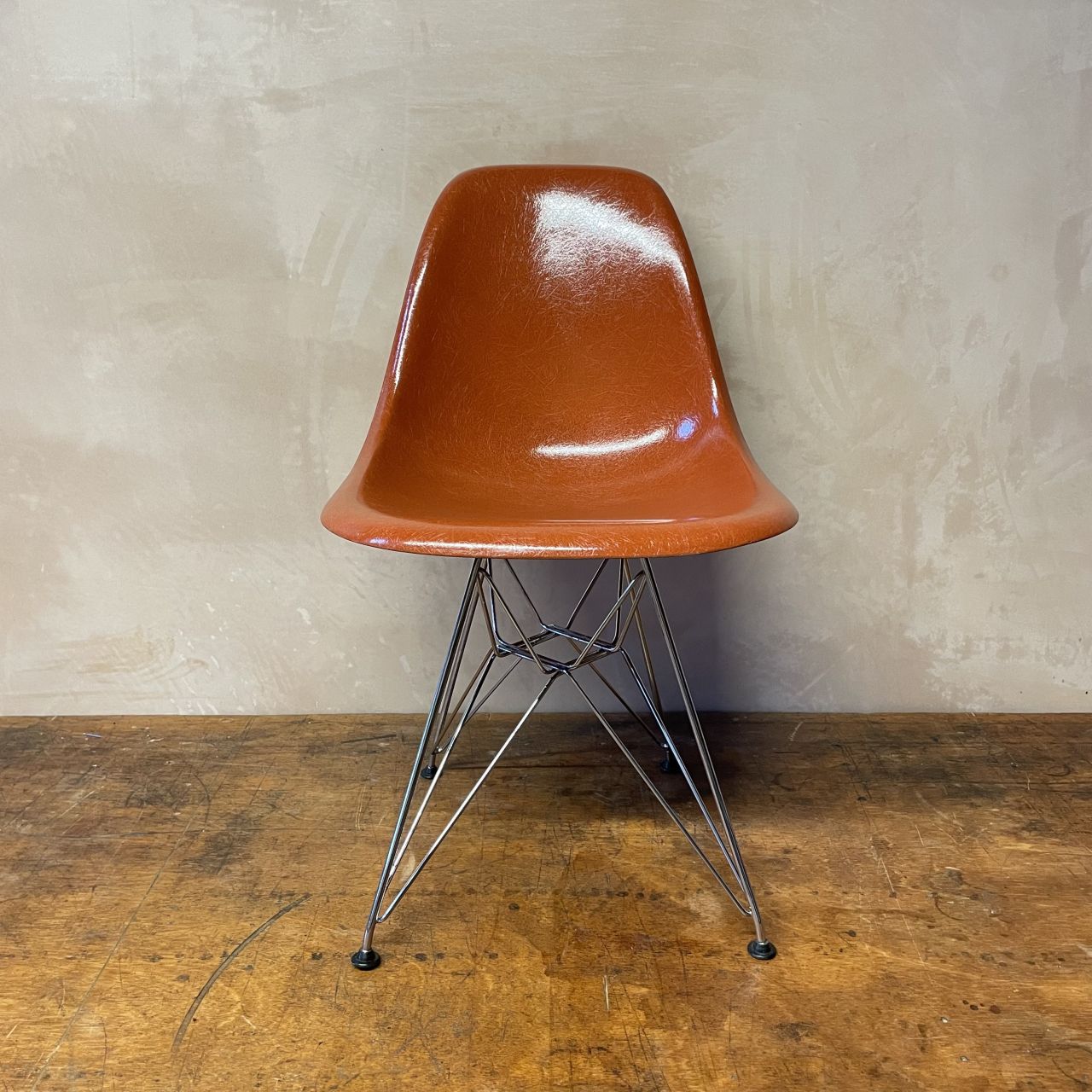 Eames Herman Miller Dsr Eiffel Base Side Chair In Terracotta photo furniture