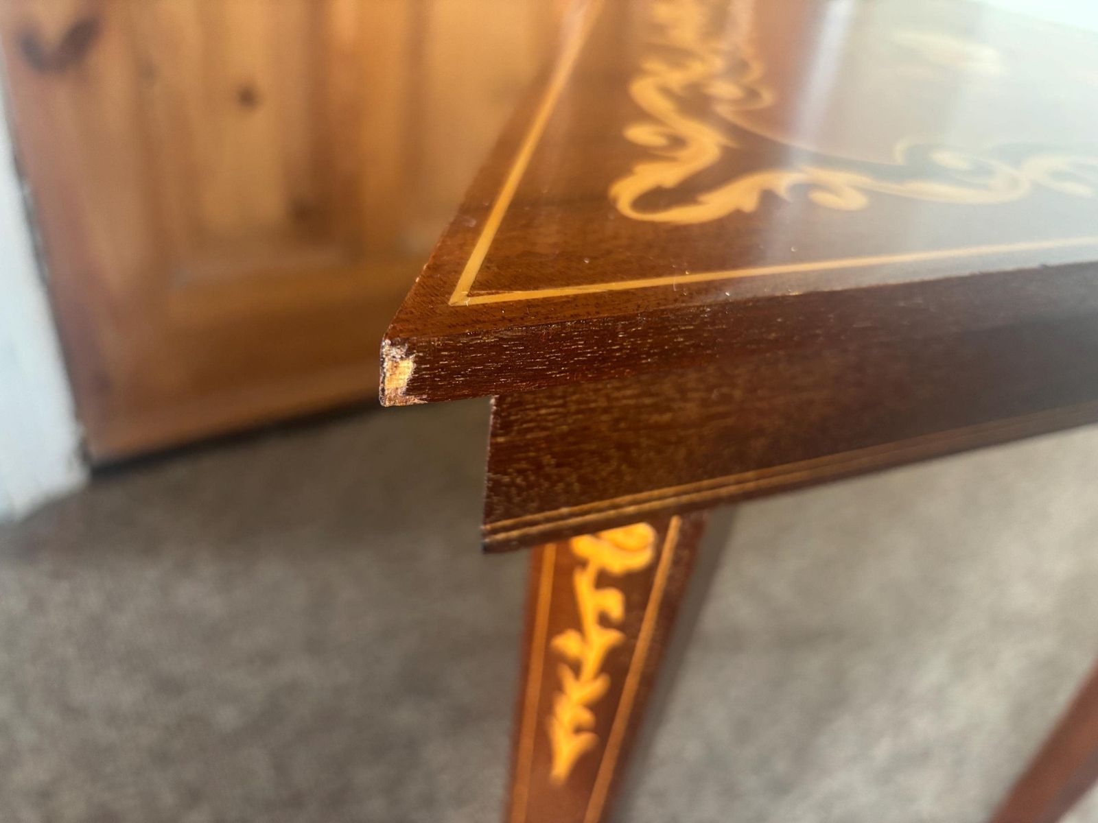 Small Italian (Sorrento) Musical Table With Storage & Swiss Musical Movement photo for sale