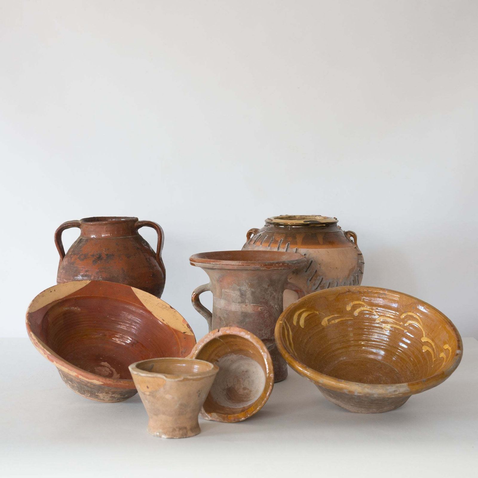 Zeven Antieke Rustieke Terracotta Voorraadpotten | 19e Eeuw