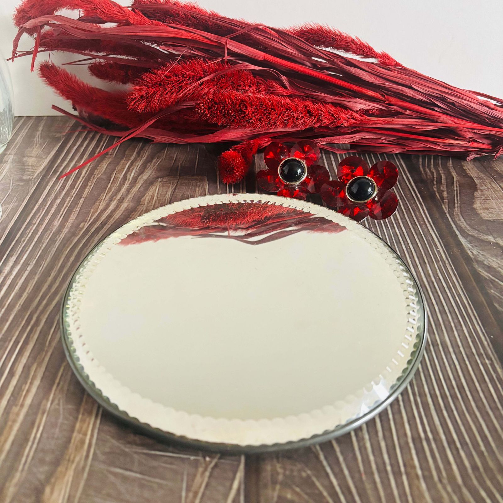 Small Antique Sorcerers Mirror Display Mat