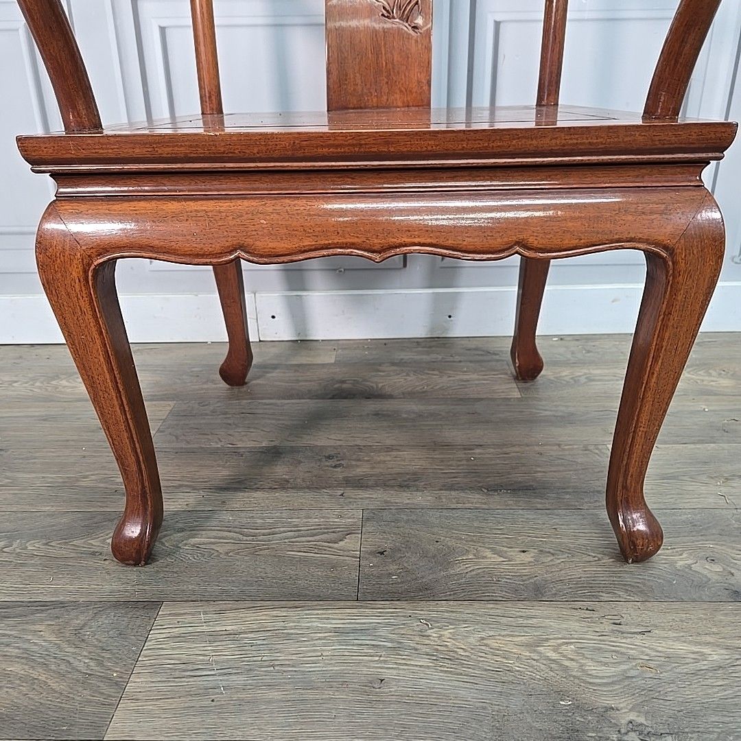 photo furniture Antique Style Carved Armchair Oriental Chinese Art Deco Influence – Solid Wood