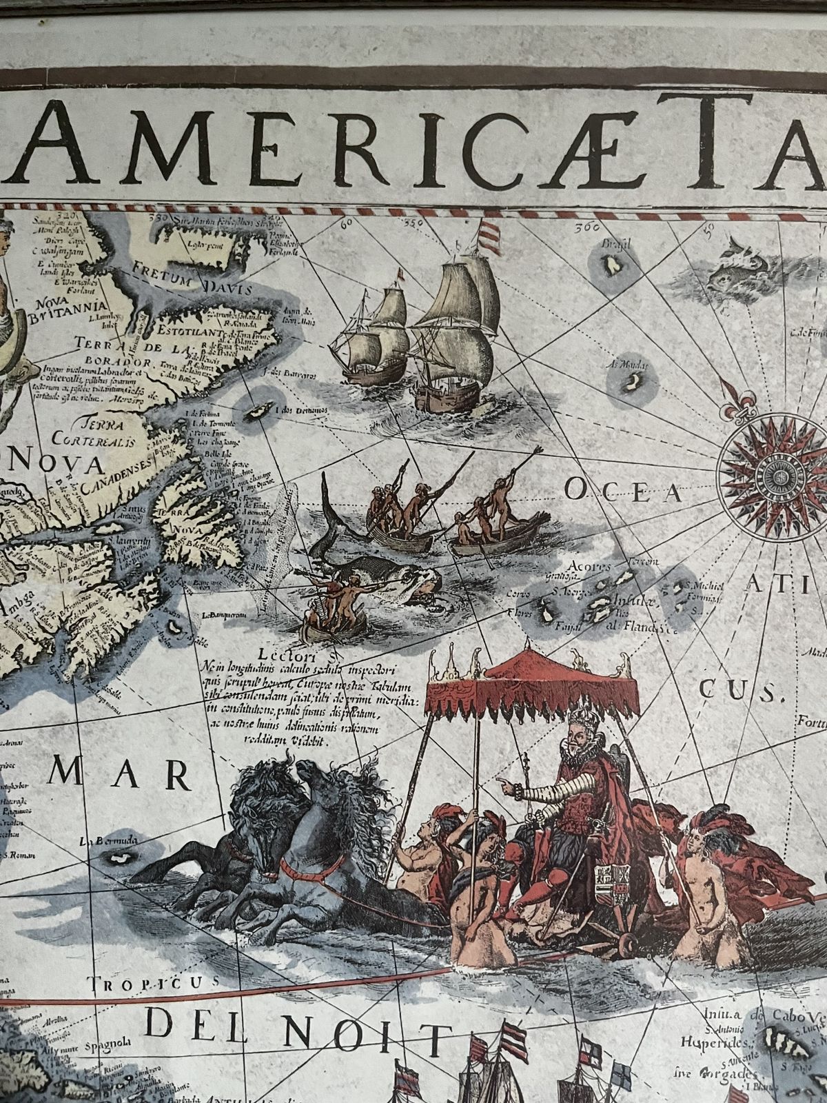 Large Framed Decorative Map Of The Americas – Statement Wall Piece (100 × 74 Cm) photo vinterior