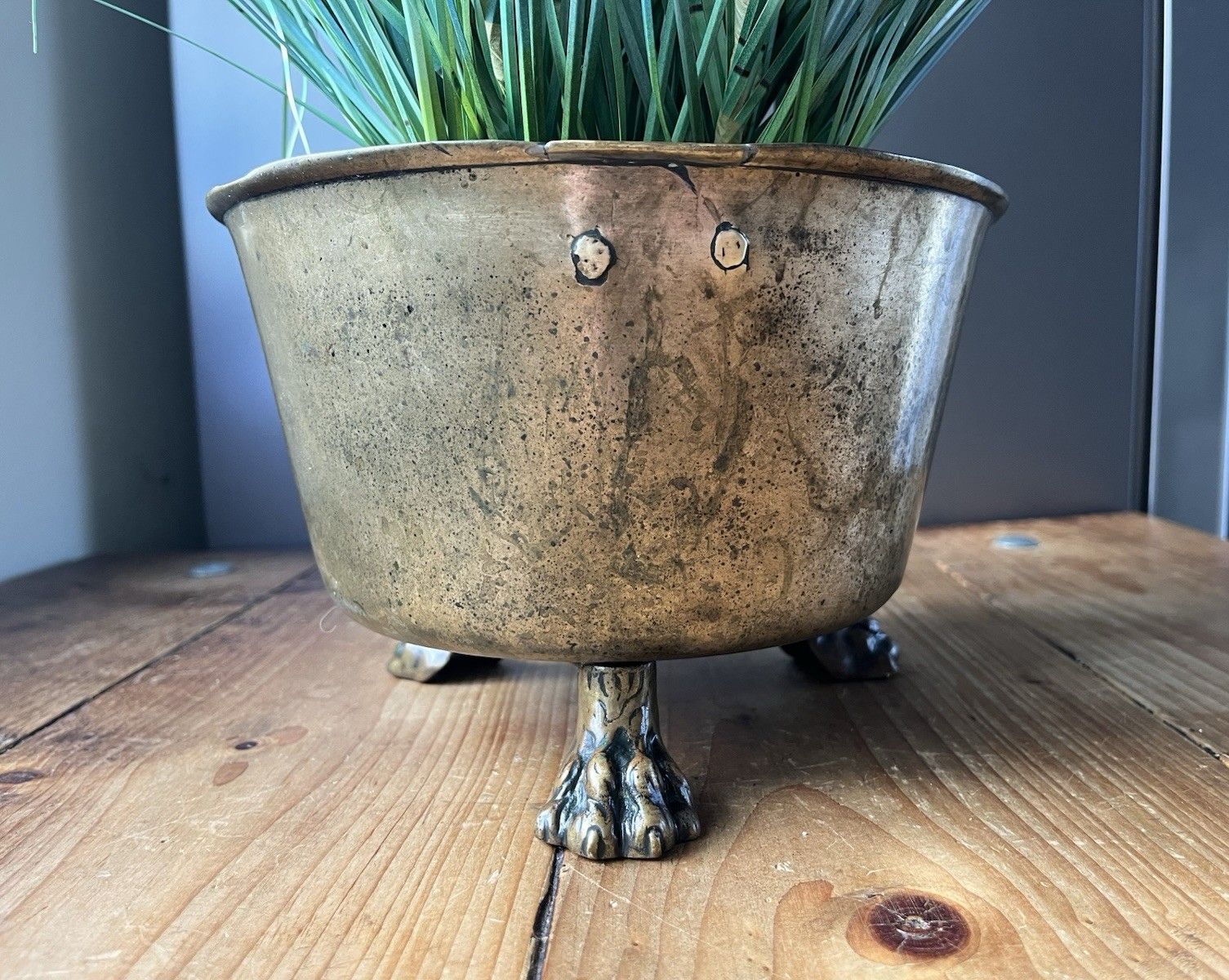 Quality Antique Bronze Brass Lions Foot Planter Plant Pot Jardiniere Cachepot photo for sale