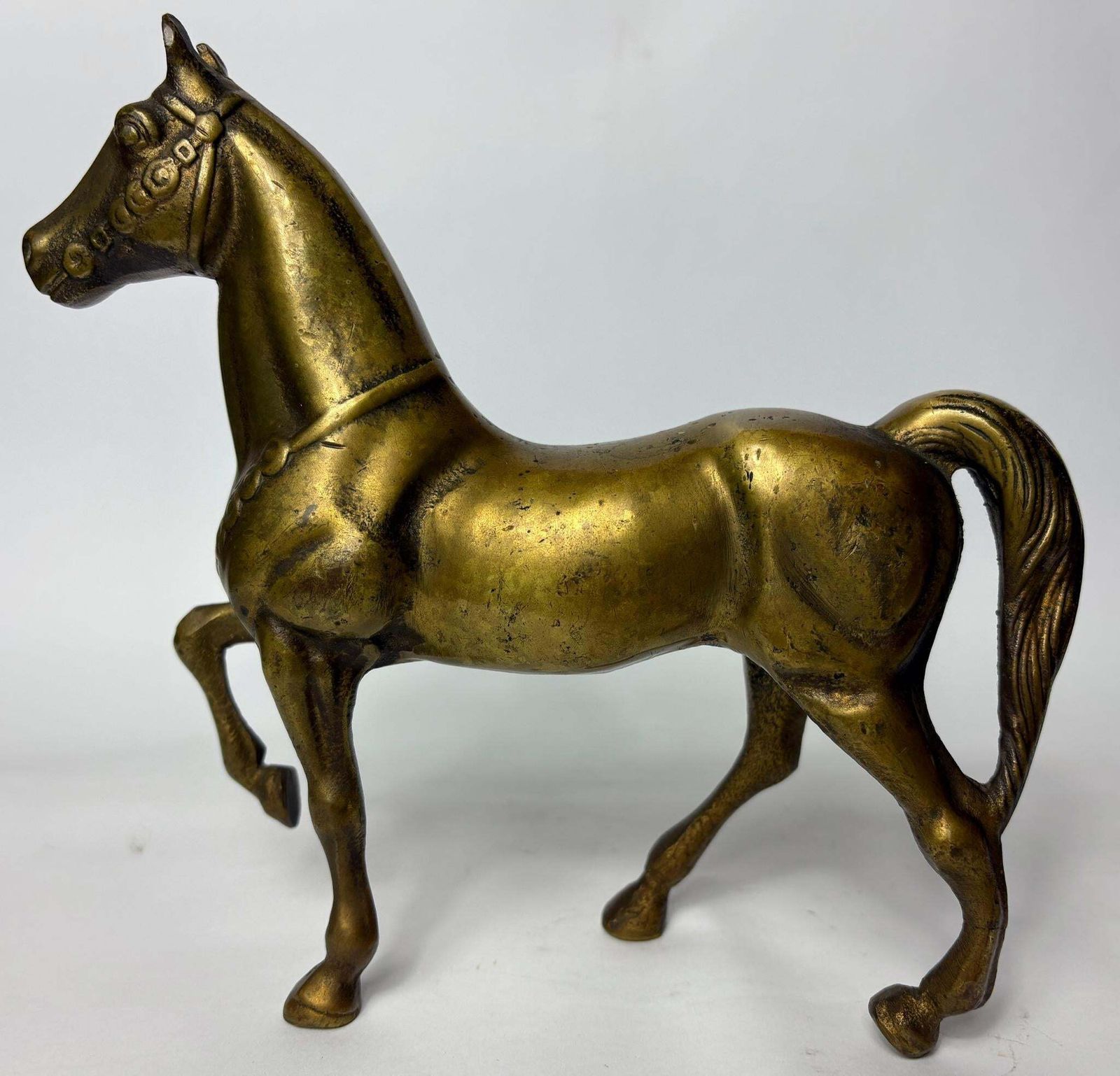 Pair Of Antique Cast Brass Horse Figures (C. 1880–1920) – Heavy Equestrian Mantel Ornaments – 21cm photo furniture