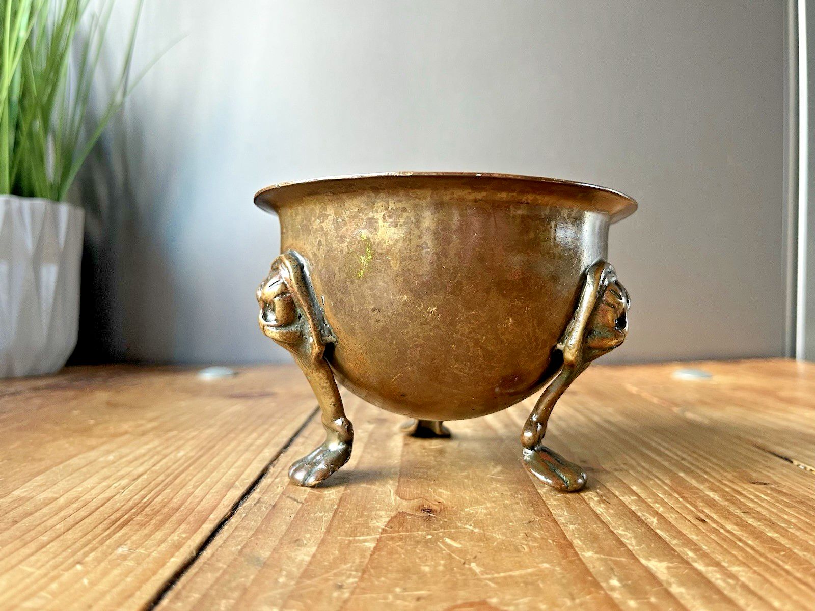 Antique 19th C Bronze Brass Monkey Mask Lion Footed Plant Pot Planter Cachepot photo furniture