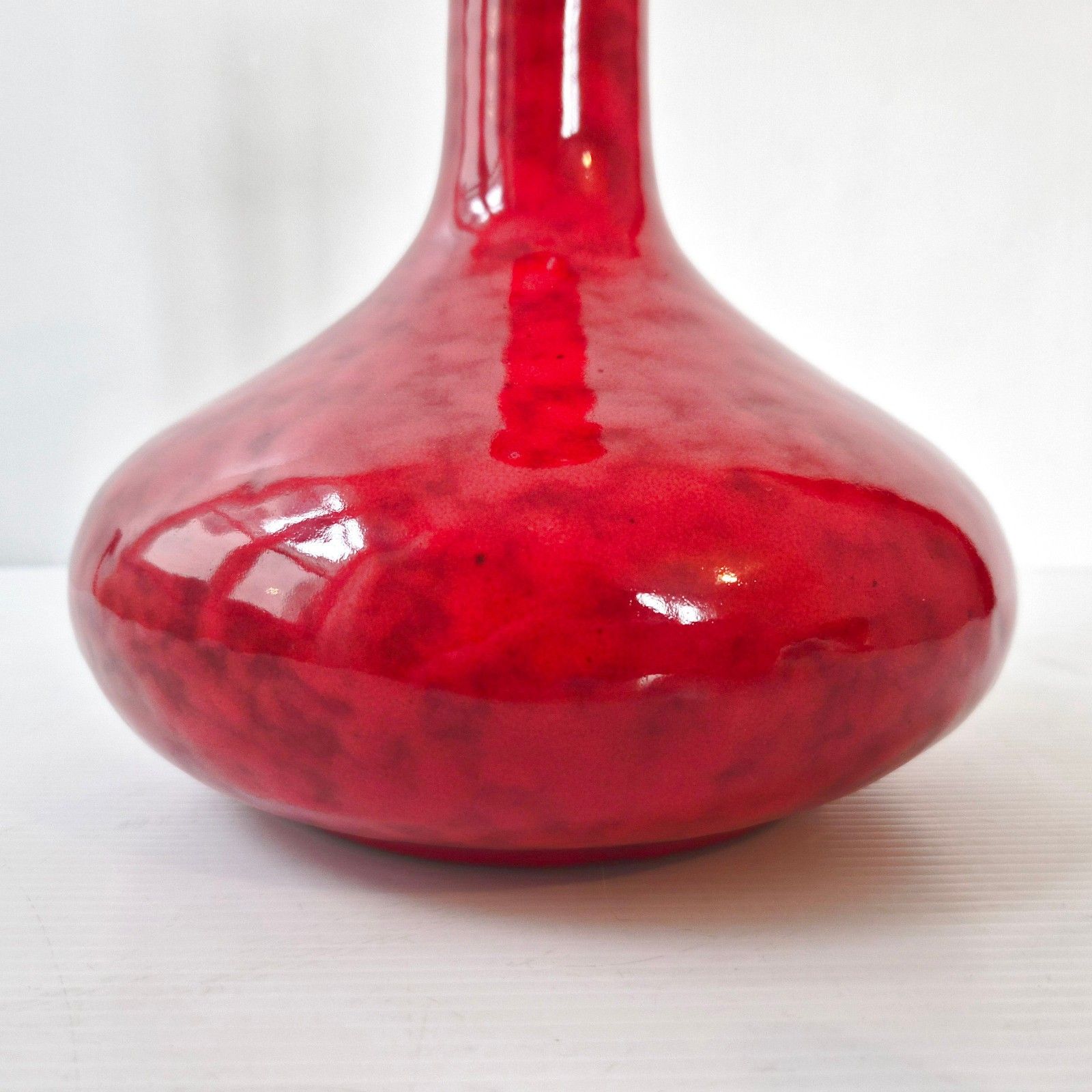 Vintage Italian 1950 Ceramic Red Muskettee Black Vase 50s 1950s Rockabilly photo furniture