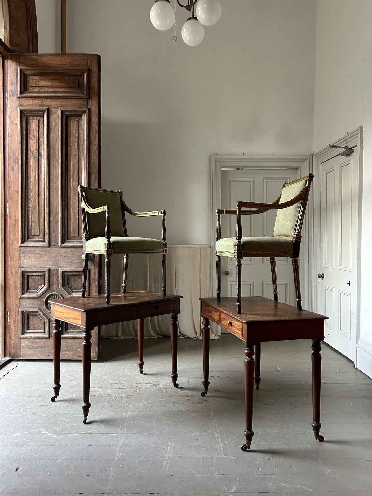 photo furniture Pair Of 19th Century Chairs By Wright And Mansfield In The Robert Adam Manner
