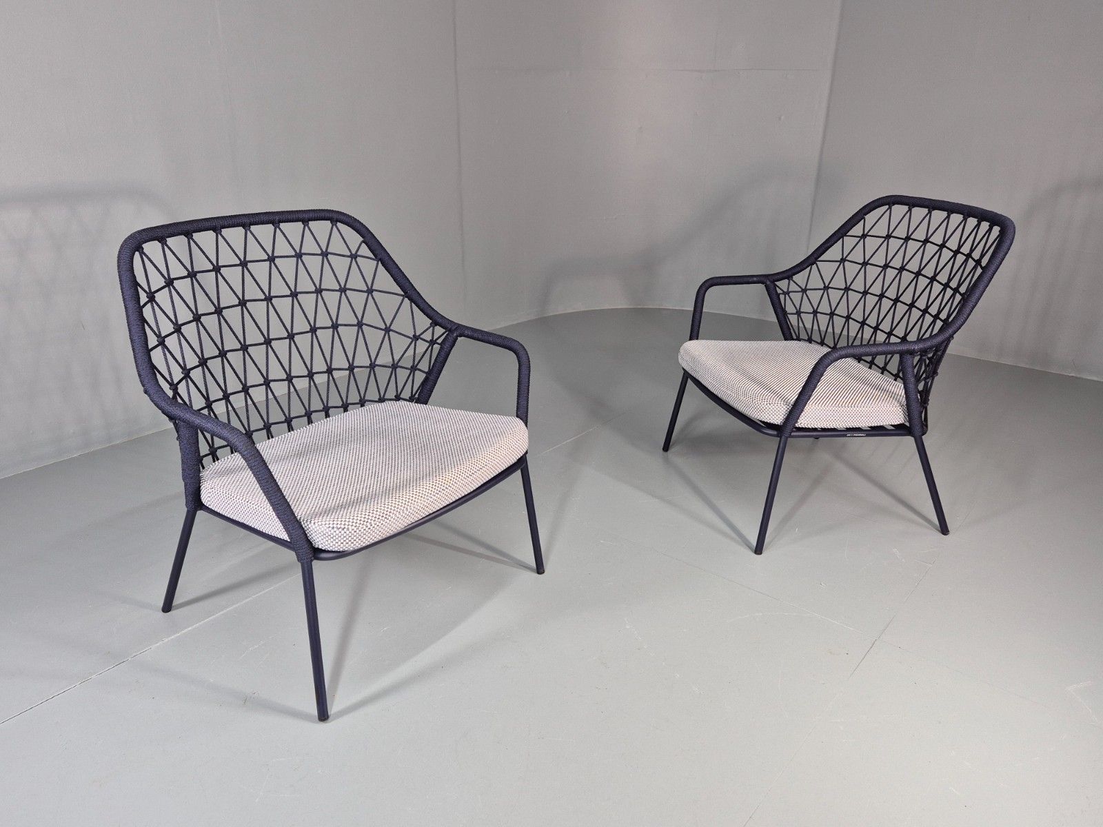 photo vintage 2 Pedrali 3679 Chairs Model Panarea Blue And Grey Modern Design Eb11427 Mnor