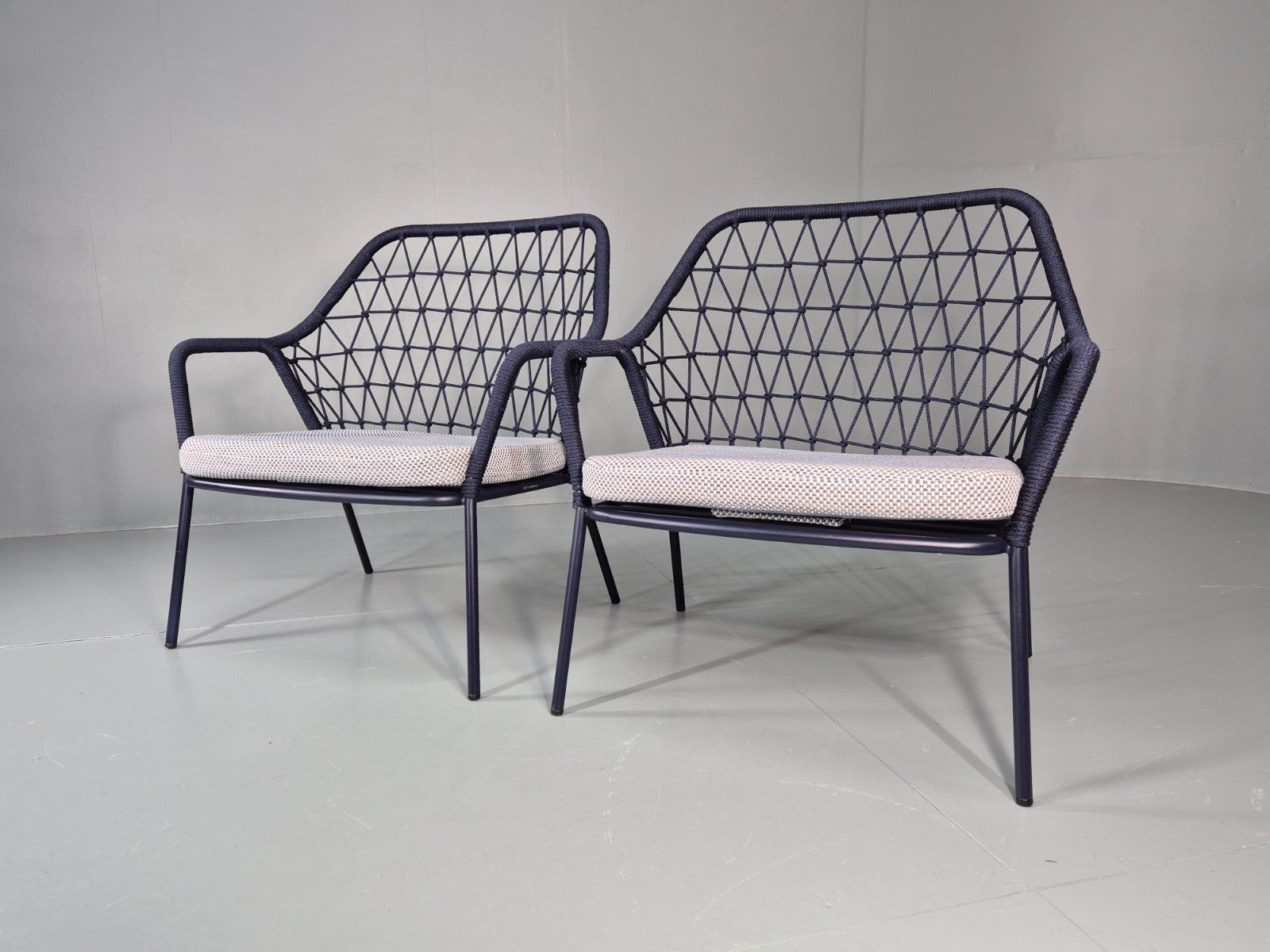 2 Pedrali Panarea 3679 Chairs Blue And Grey Modern Design Eb11429 Mnor photo vinterior