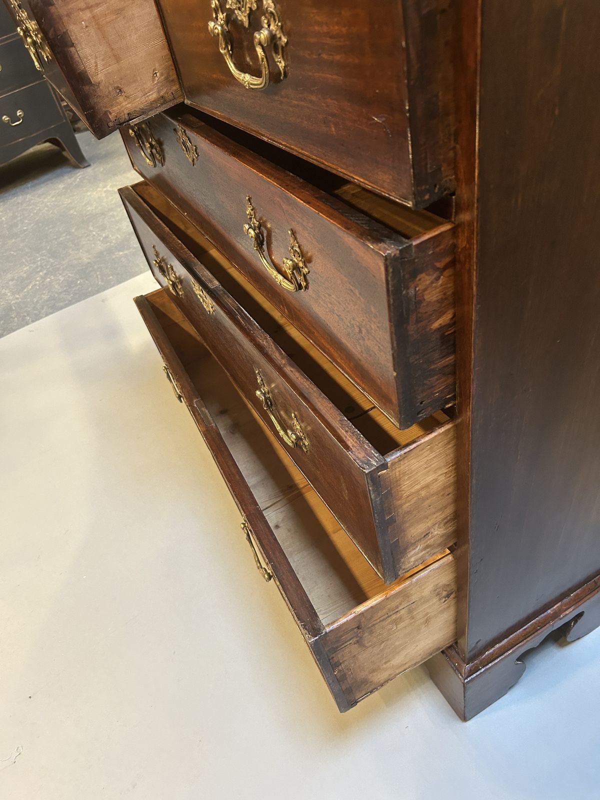 George III Hall Chest Of Drawers photo vinterior