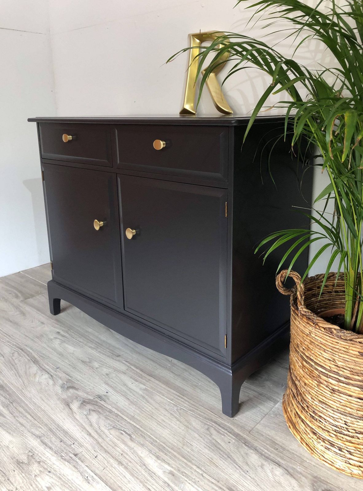 Stag Minstrel Small Sideboard Black photo furniture