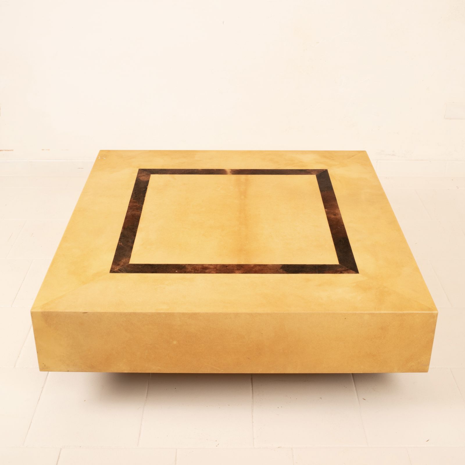Nucci Valsecchi Coffee Table For Tura Milano 1970 Mod 3000d photo 14644.0